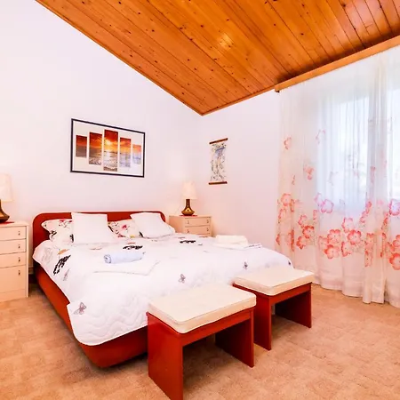 Esperanca * Veli Lošinj